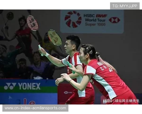 羽毛球超长回合燃爆全场，两人累到跪地