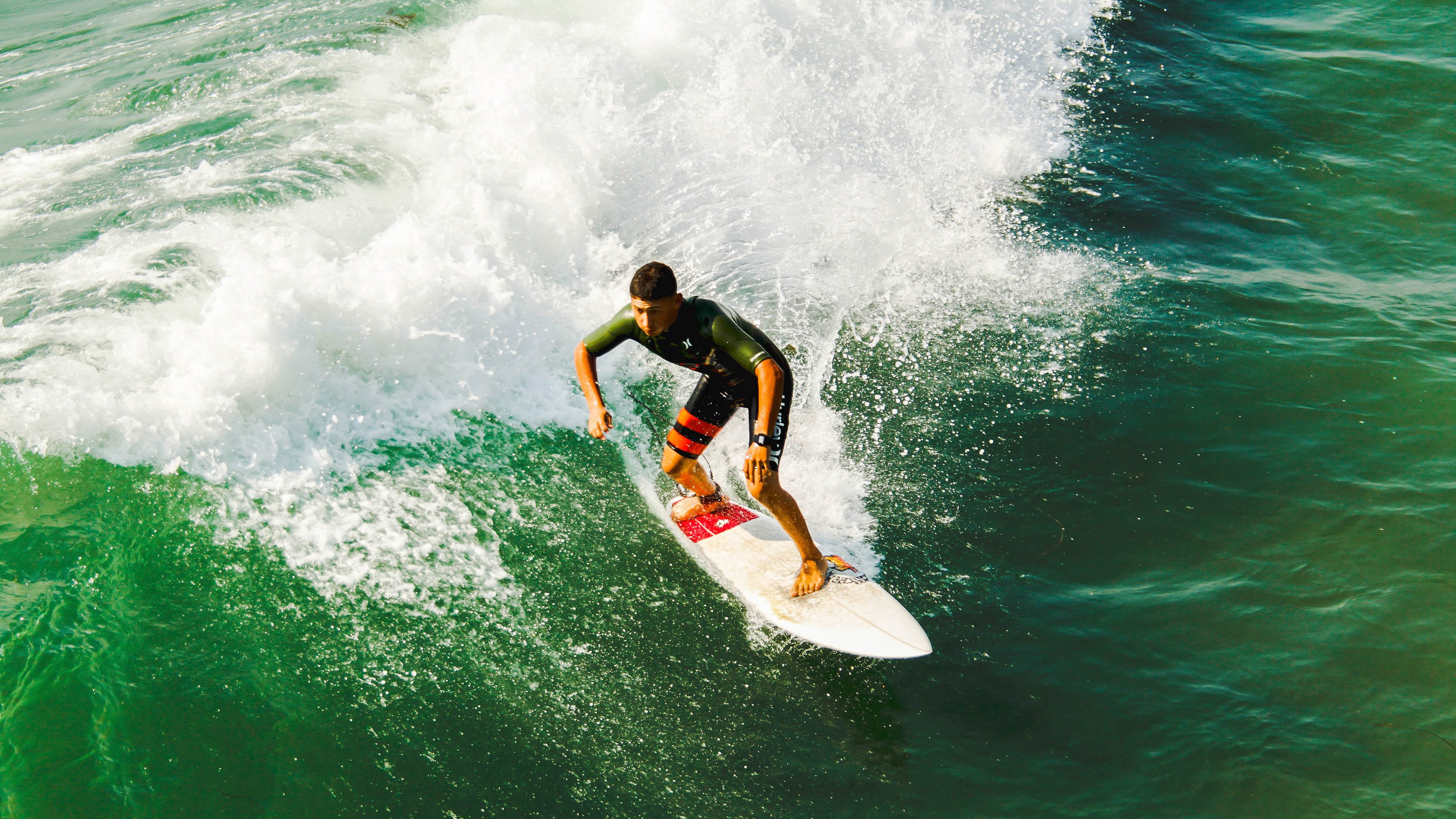 “马科斯·莫奇的防守反击能力,助力阿根廷美洲狮队提升战术深度”